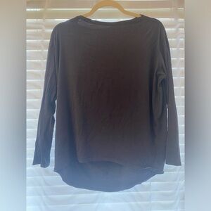 Lulu Lemon Black Long-sleeve shirt